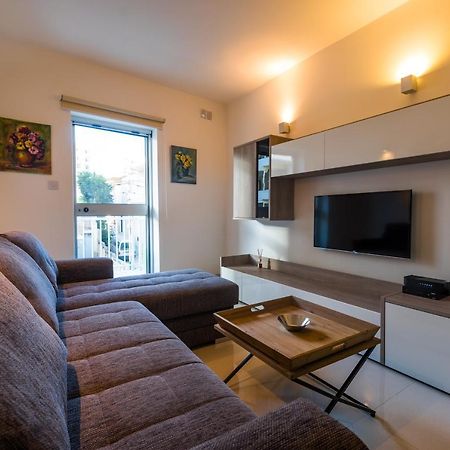 Sh5A-Qawra Prime Location 2 Bedroom Apartment St. Paul's Bay Buitenkant foto